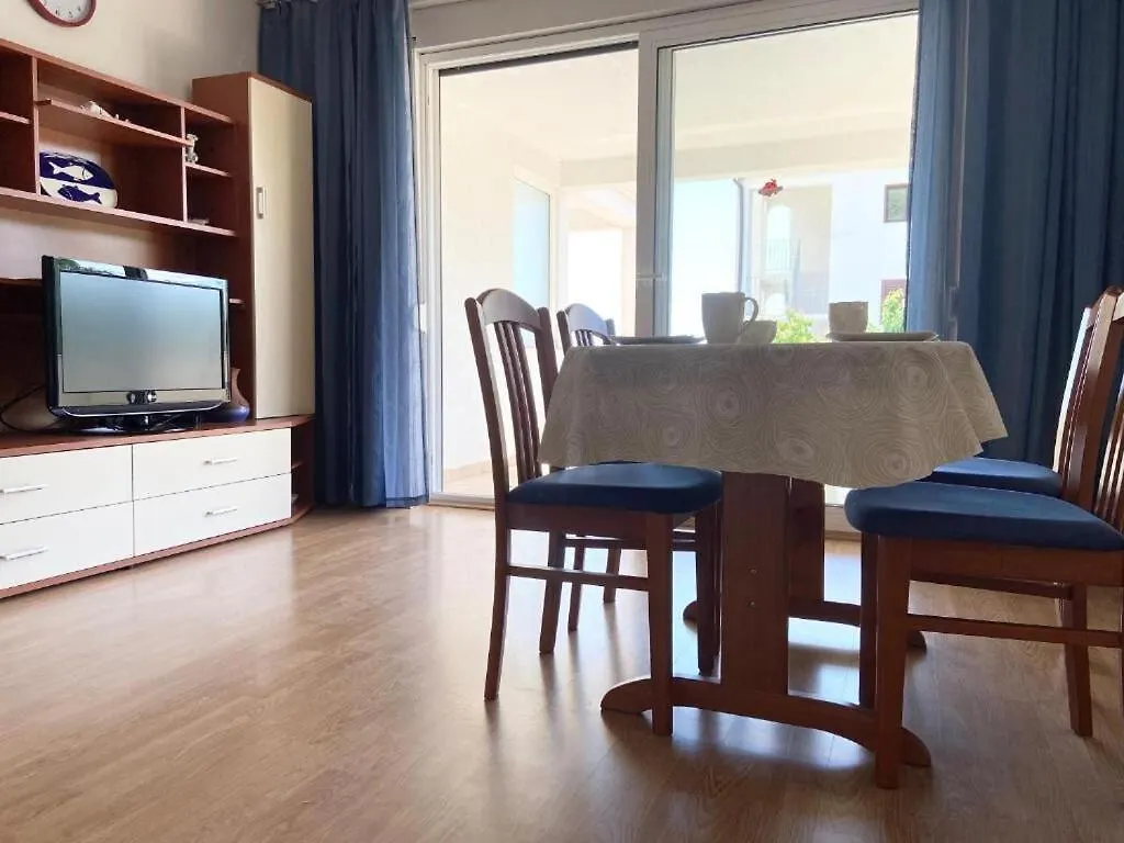 Apartment Zare Banjol