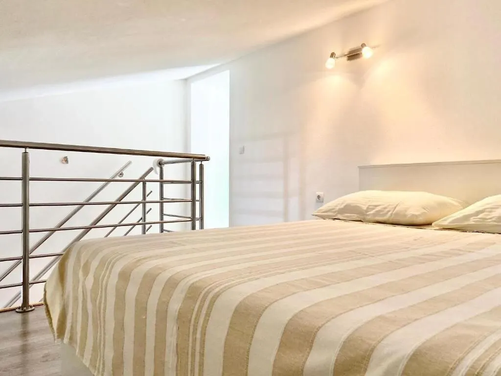 Apartment Zare Banjol